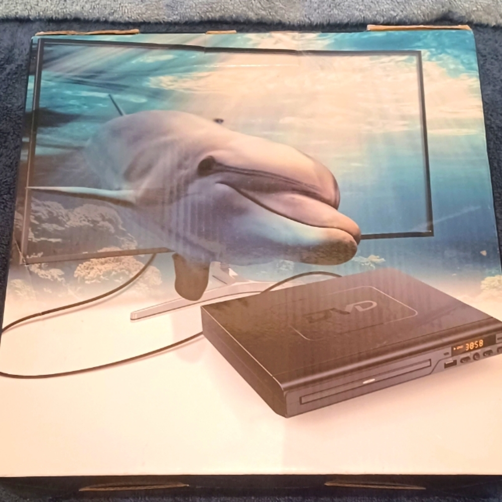 ELECTCOM PRO HDMI Compact DVD player, high quality.